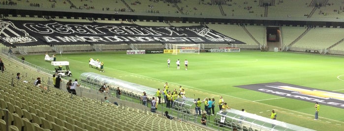 Arena Castelão is one of Estádios de Futebol.