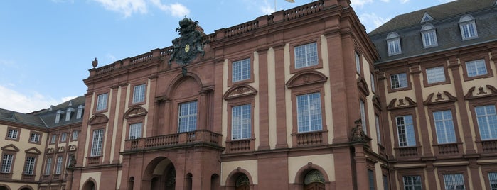 Barockschloss Mannheim is one of Mannheim.