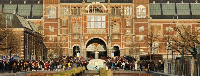 Museumplein Fontein is one of Amsterdam Best: Sights & shops.