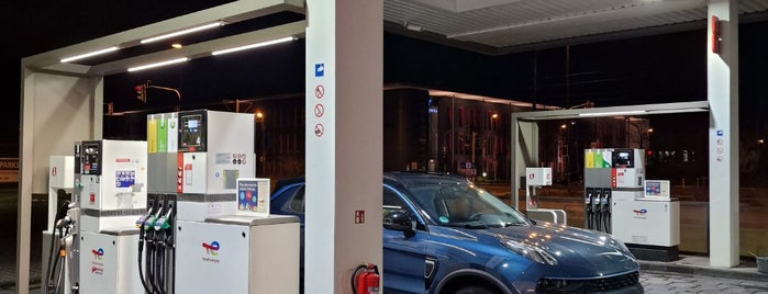 TotalEnergies Tankstelle is one of Düsseldorf Rath.