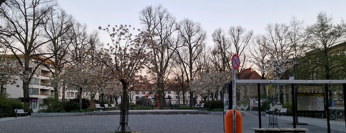 Földerichplatz is one of Berlin Spandau.