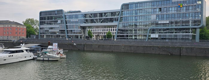 Microsoft Deutschland GmbH is one of Kö - Cultr.