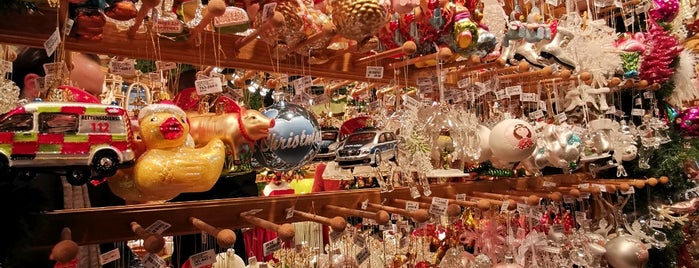 Käthe Wohlfahrt is one of Christmas markets in Germany, France, Netherlands.
