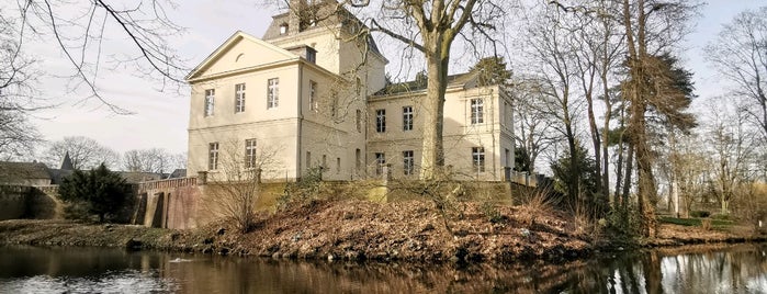 Schlosspark Eller is one of Düsseldorf Favoriten.