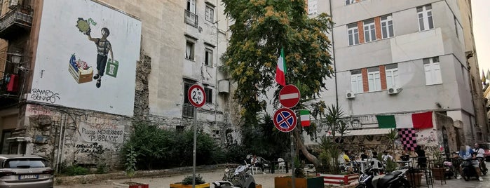 Piazza Mediterraneo is one of Palermo.