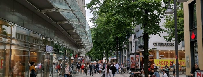 Breite Straße is one of Köln Shopping.
