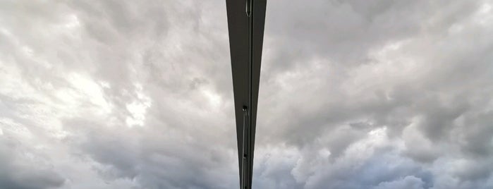 Hoge Brug is one of City Guide Maastricht.