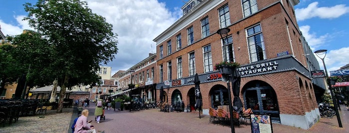 Jansplein is one of Best or Arnhem, Netherlands.