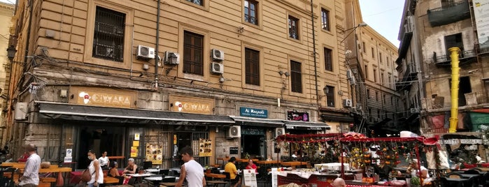 Piazza Caracciolo is one of Scicily guide.