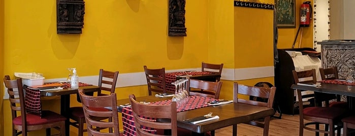 Jaipur Restaurant is one of Düsseldorf beloved.