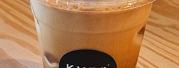 KYTO Coffee is one of Düsseldorf Best: Coffee, dessert, breakfast.