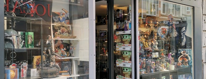 Toys Planets is one of Best of Liege.