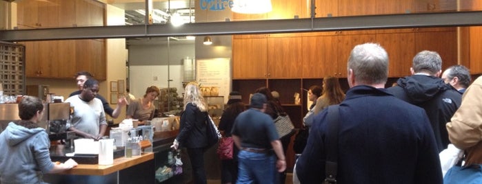 Blue Bottle Coffee is one of Guide to San Francisco.