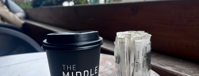The Middle Cafe is one of Kübra’s Liked Places.