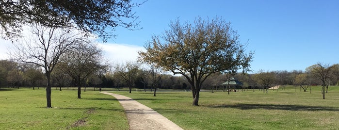 Spring Creek Preserve is one of Tempat yang Disukai Brandon.