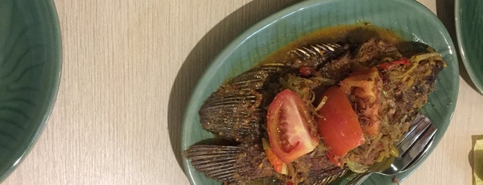 Ikan Bakar Cianjur is one of Aさんのお気に入りスポット.