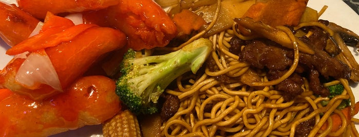 Fushen Chinese Seafood Restaurant is one of The 15 Best Places for Chow Mein in Seattle.