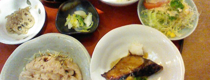 みつ竹 四谷店 is one of Akebonobashi-Ichigaya-Yotsuya for Lunchtime.