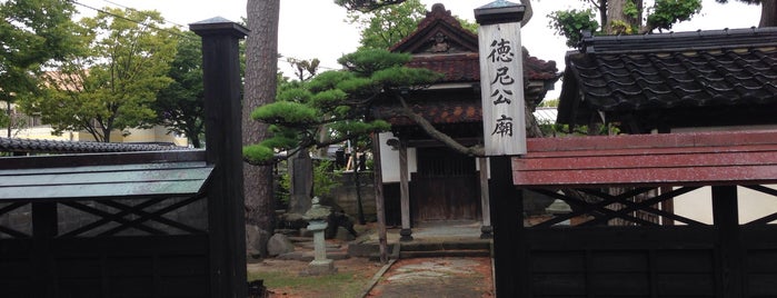 徳尼公廟 is one of VisitSpotL+ Ver6.