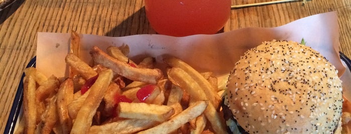 Chuck's Burger Bar is one of Near Future To-Dos.