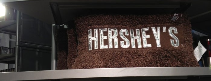 Hershey's Chocolate World is one of NEW YORK CITY : Manhattan in 10 days! #NYC enjoy.