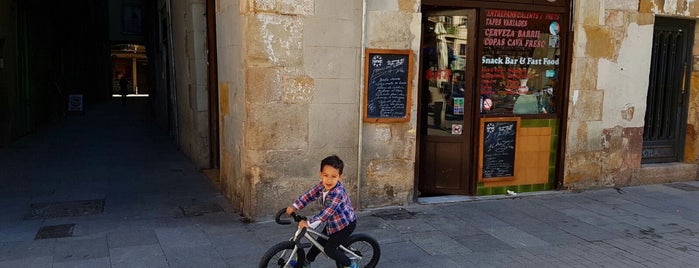 Bar Potitos is one of Kimmie's Saved Places.