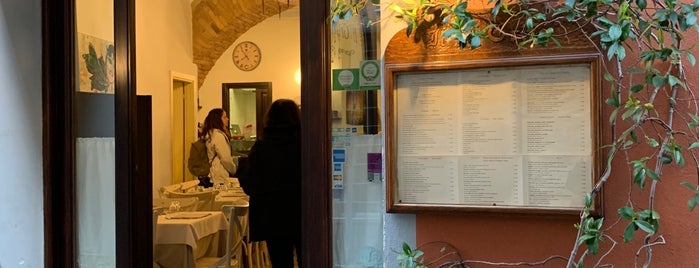 Il Grifo is one of Food in Tuskana.