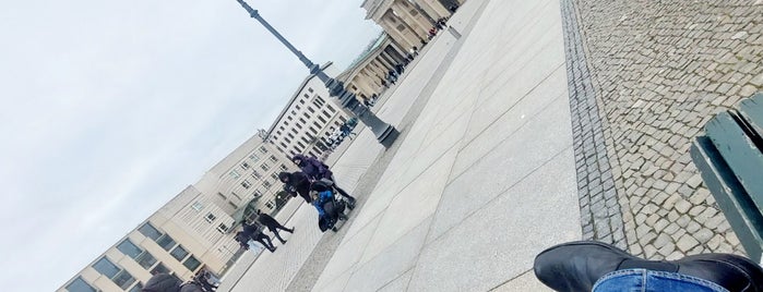 Pariser Platz is one of Berlin.