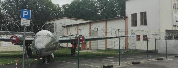 Royal Air Force (RAF) Museum Laarbruch-Weeze is one of Lieux qui ont plu à Vasya.