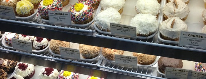Crumbs Bake Shop is one of Trace'nin Kaydettiği Mekanlar.