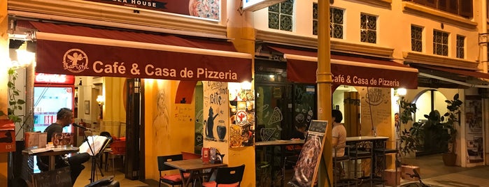 Barista Café & Casa de Pizzeria is one of Penang.