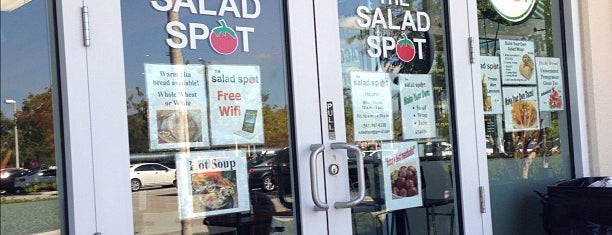 The Salad Spot is one of สถานที่ที่ Erin ถูกใจ.