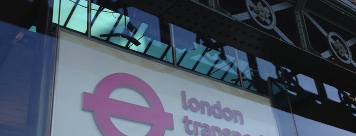 Musée des Transports Londoniens is one of LDN baby!.