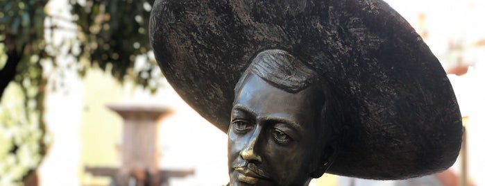 Jorge Negrete "El Charro Cantor" is one of Guanajuato.