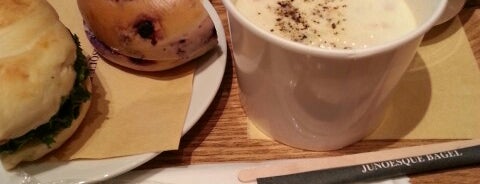 JUNOESQUE BAGEL CAFE (ジュノエスクベーグルカフェ) 池袋サンシャインシティ店 is one of 「ベーグルショップ」をピックアップ！.