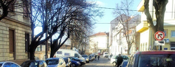 Kosančićev venac is one of สถานที่ที่ Carl ถูกใจ.