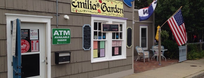 Emilia's Garden is one of Vegucated's Cape May/West Cape NJ Food Crawl.