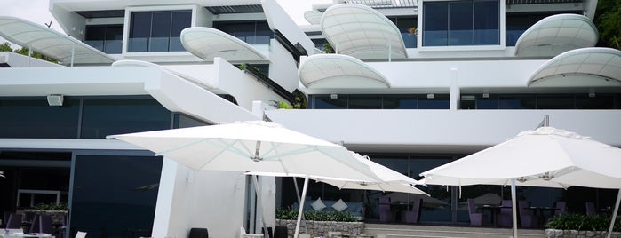 The infinite luxury Spa at Kata Rocks is one of Phuket.