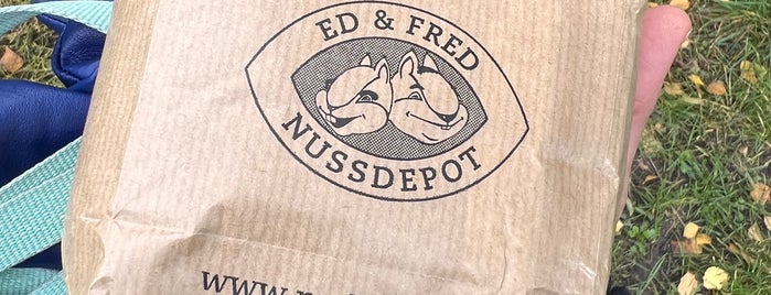 ED & FRED Nussdepot is one of Berlin Türkisch.