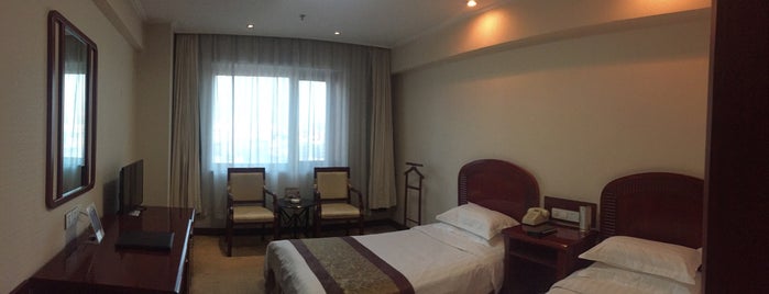 Kunlun Hotel is one of Отели, где я был.