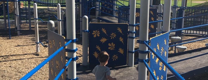 Deering Oaks Playground is one of Portland.