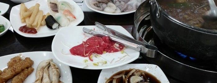 Steam Pot is one of 맛있게 먹은 곳.