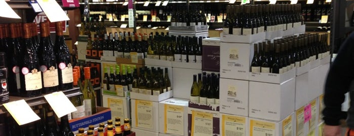 Total Wine & More is one of Samさんのお気に入りスポット.
