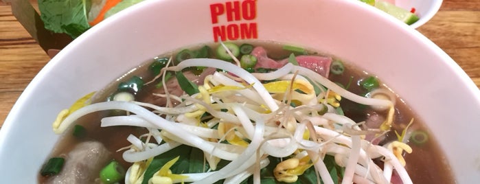 Phở Nom is one of Posti che sono piaciuti a Lynn.