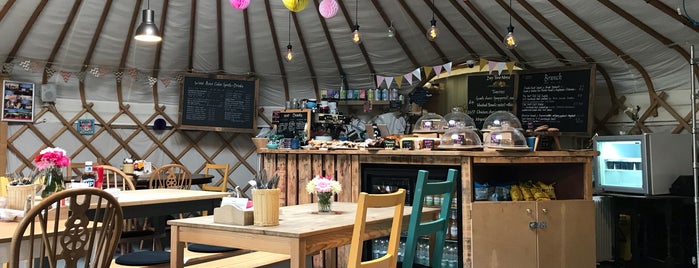 Yurt Cafe is one of London Coffee/Tea/Food 5.