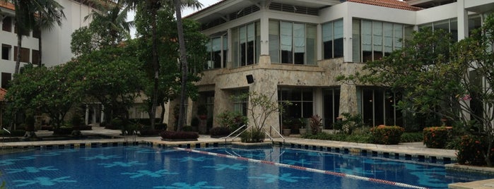 Swimming Pool is one of Karol'un Beğendiği Mekanlar.