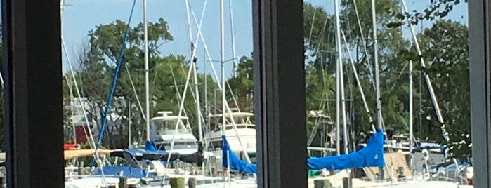 Dockside is one of MD.