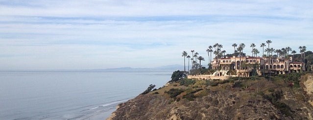 La Jolla Cliffs is one of Tempat yang Disukai Danielle.