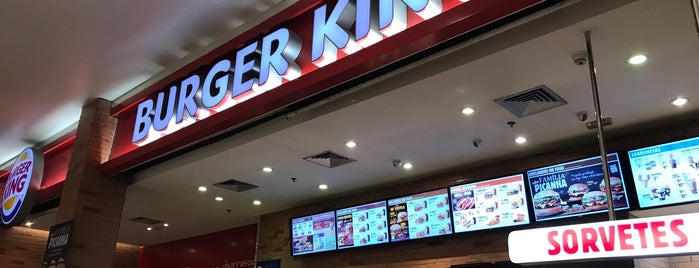 Burger King is one of Sanduíche.
