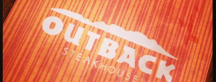 Outback Steakhouse is one of Orlando - Alimentação (Food).